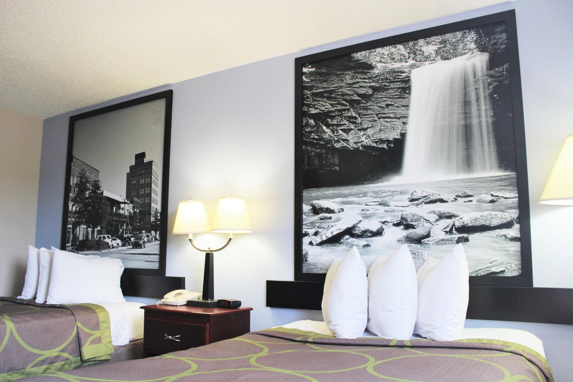 Super 8 By Wyndham Tuscaloosa Hotel Ngoại thất bức ảnh